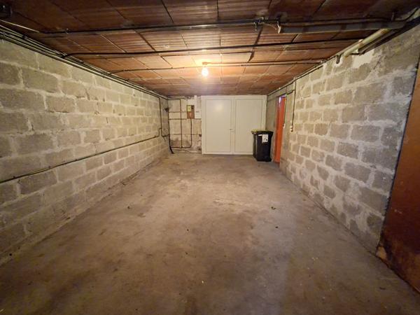 EXCLUSIF - MAISON A RENOVER