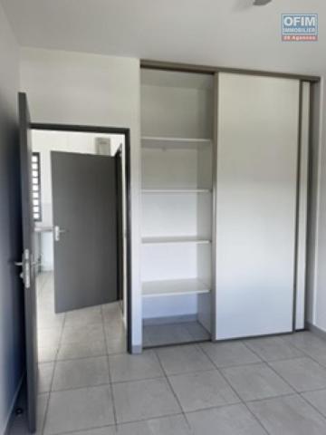 A louer bel appartement récent de type F2 sur la résidence Castel Roc Bois de Nèfles à Sainte Clotilde.