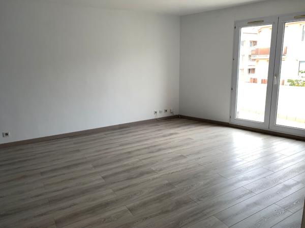 Appartement Elancourt 2 pièce(s) 46.13 m2