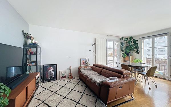Appartement à vendre    3 pièces • 62,11 m2 Suresnes