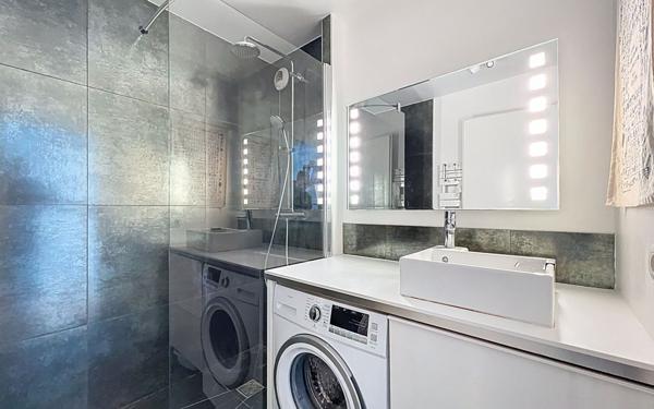 Appartement à vendre    3 pièces • 62,11 m2 Suresnes