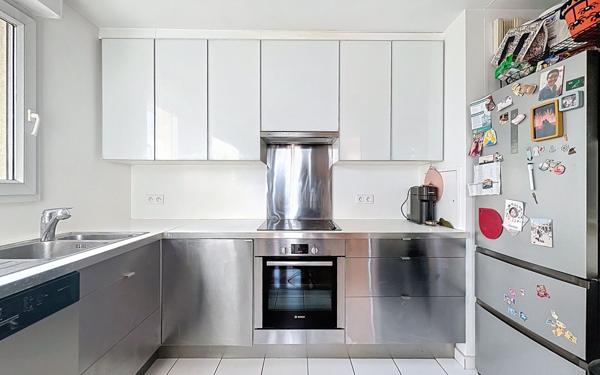 Appartement à vendre    3 pièces • 62,11 m2 Suresnes