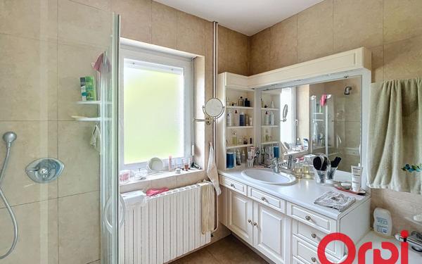 Maison à vendre    5 pièces • 140 m2 Saint-Pourçain-sur-Sioule