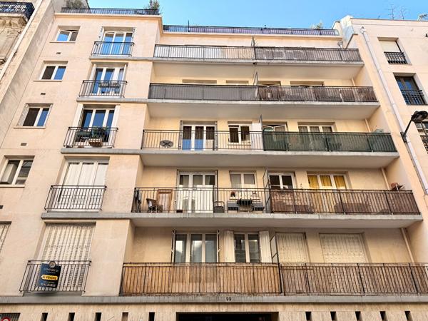 Studio 34.31m² Paris 75017 - métro ligne 13