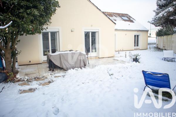 Maison à vendre 9 pièces 200 m² Ozoir-la-Ferrière