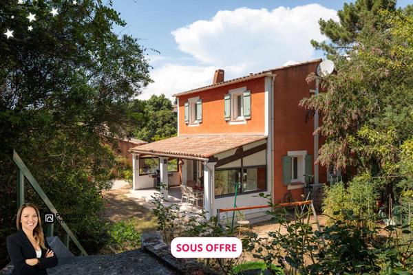 Maison individuelle 4 pièces de 90 m2 avec garage et cave