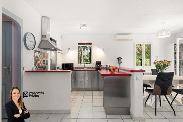 Maison individuelle 4 pièces de 90 m2 avec garage et cave