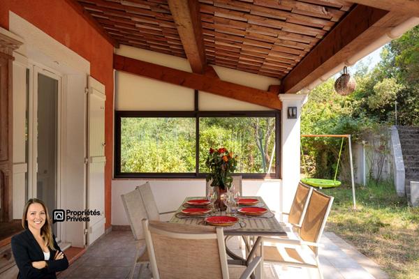 Maison individuelle 4 pièces de 90 m2 avec garage et cave