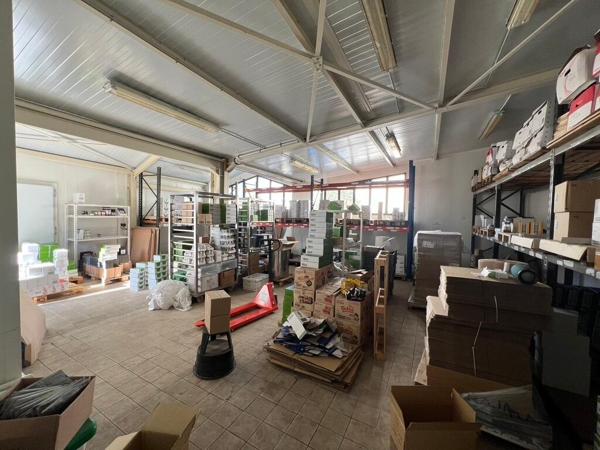 Ensemble immobilier indépendant à usage mixte