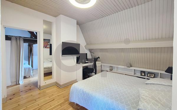 Maison à vendre    3 pièces •  Le Lardin-Saint-Lazare