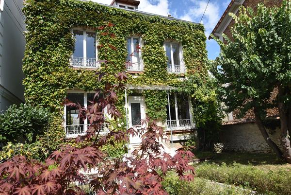 Maison bourgeoise à vendre à Combs-la-Ville - 5 pièces, 138.55 m²