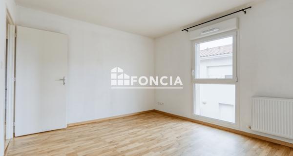À vendre Appartement 4 pièces 82.33 m² - Roques 31120