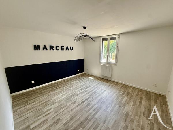 Maison de 143m2 habitables de plain pied 4 chambres 36500 VENDOEUVRES