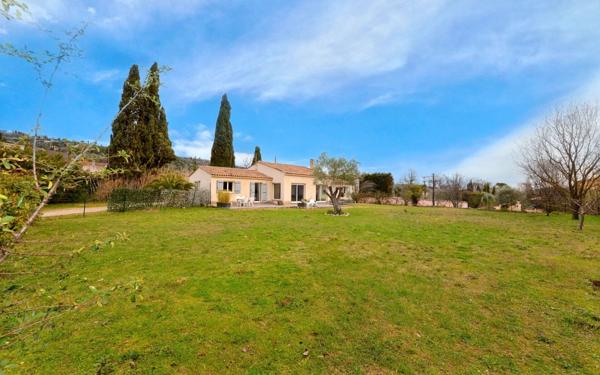 Maison à vendre    4 pièces • 148,62 m2 Châteauneuf-Grasse