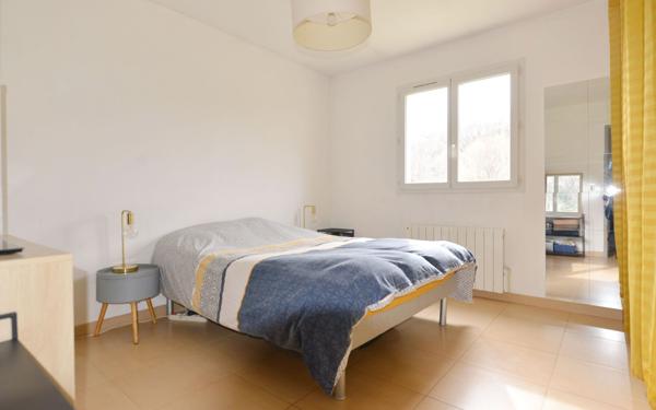 Maison à vendre    4 pièces • 148,62 m2 Châteauneuf-Grasse