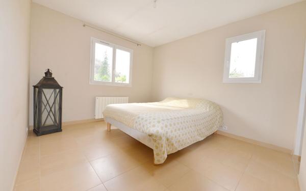 Maison à vendre    4 pièces • 148,62 m2 Châteauneuf-Grasse