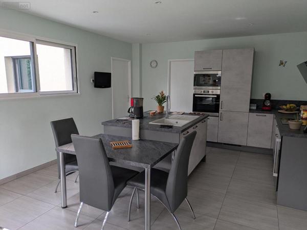 Maison à vendre à Changé dans la Sarthe (72560), ref : 16687/2