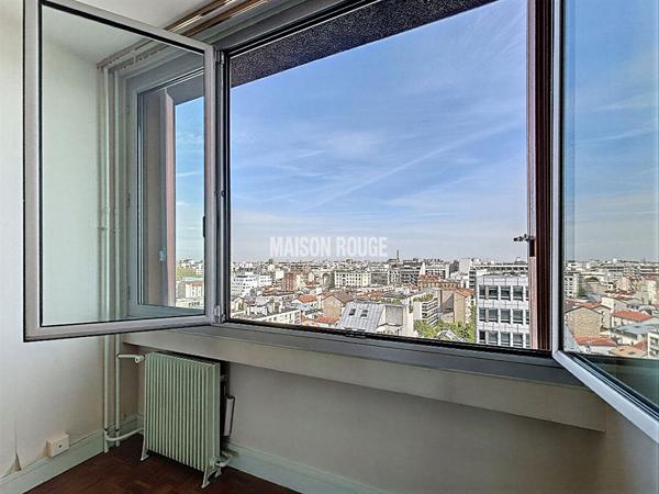 Silly Gallieni - Appartement 3 pièces 80m², lumineux avec balcon, cave et parking.