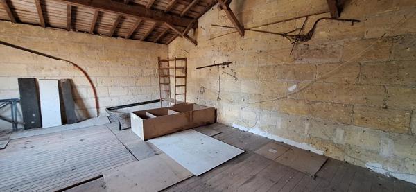 Vente Maison 4 pièces à Arveyres