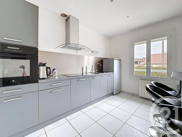 Maison à vendre  4 pièces - 155 m2 VARENNES SUR ALLIER - 03