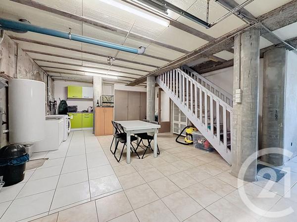 Maison à vendre  4 pièces - 155 m2 VARENNES SUR ALLIER - 03