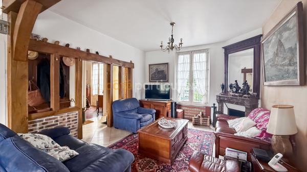Vente
                Maison120 m² - 6 Pièces -
                    GRISY SUISNES (77166)