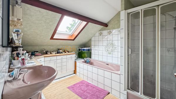 Vente
                Maison120 m² - 6 Pièces -
                    GRISY SUISNES (77166)