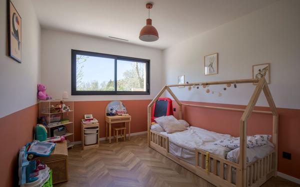 Maison à vendre    5 pièces •  Morières-lès-Avignon