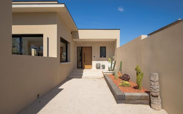 Maison à vendre    5 pièces •  Morières-lès-Avignon