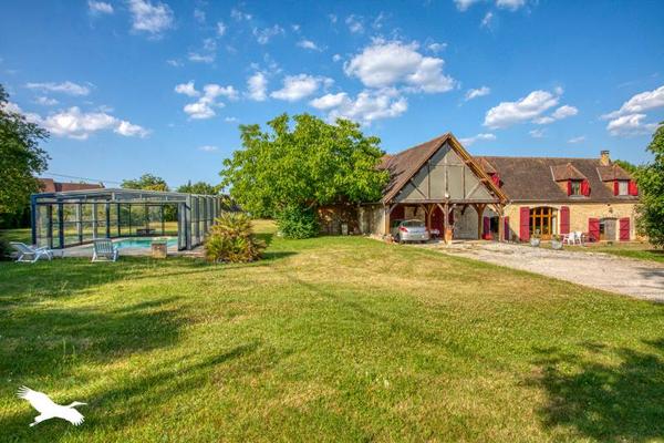 Maison à vendre |  Ginouillac |  5 pièces | 177 m²