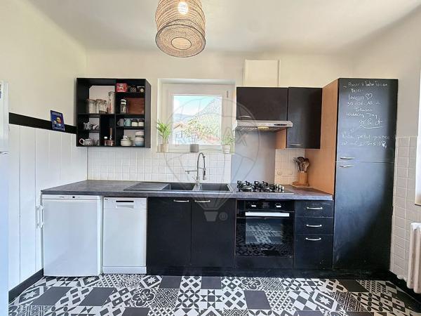Appartement 3 chambre(s) à vendre - Cluses, Haute-Savoie - 74
