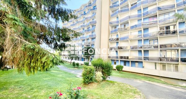 À vendre Studio 32 m² - Plaisir 78370