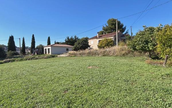 Terrain à vendre    Ollioules