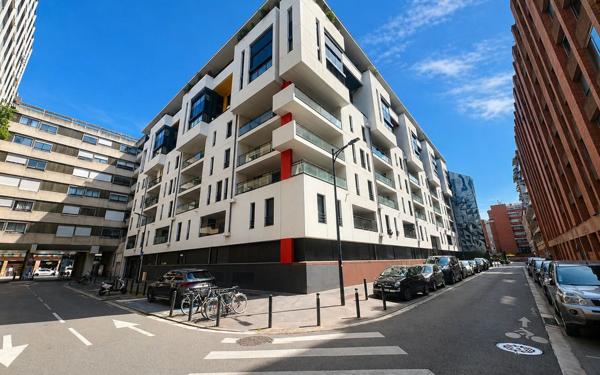 Appartement à vendre    3 pièces • 63,07 m2 Toulouse