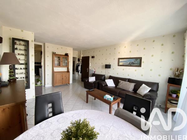 Appartement à vendre 3 pièces 65 m² Saint-Fargeau-Ponthierry