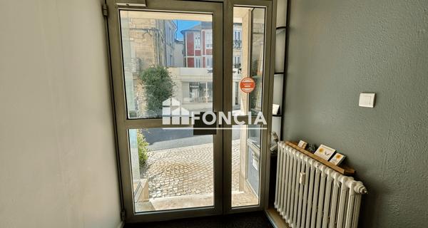 À vendre Local commercial 2 pièces 47 m² - Poitiers 86000