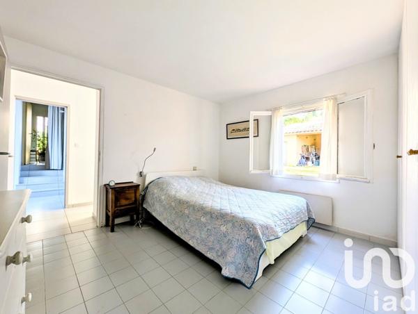 Maison d’architecte 11 pièces de 269 m² à Malaucène (84340)