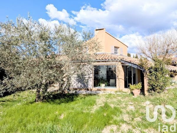 Maison d’architecte 11 pièces de 269 m² à Malaucène (84340)