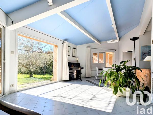 Maison d’architecte 11 pièces de 269 m² à Malaucène (84340)