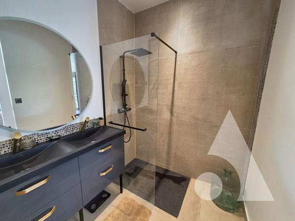 Maison 3 pièces 95 m2