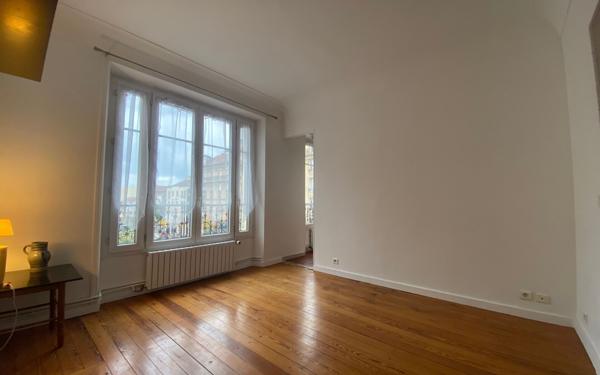 Appartement à vendre    2 pièces • 35,20 m2 Saint-Maur-des-Fossés