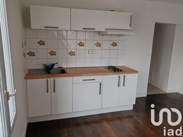 Location appartement 1 pièce 21 m² Limours