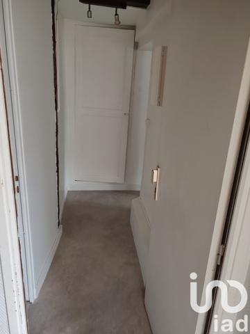 Location appartement 1 pièce 21 m² Limours