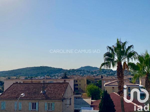 Appartement à vendre 4 pièces 76 m² Sanary-sur-Mer