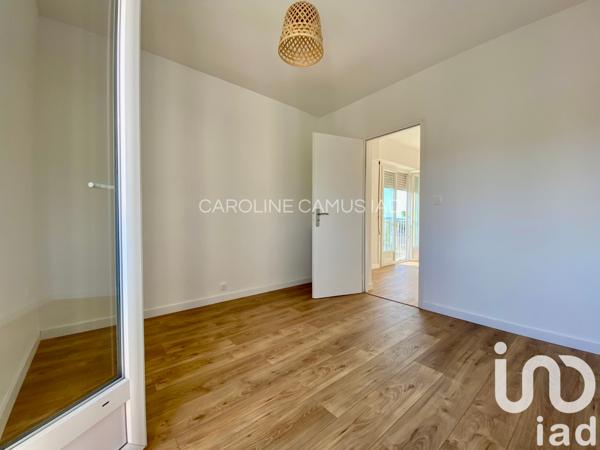 Appartement à vendre 4 pièces 76 m² Sanary-sur-Mer