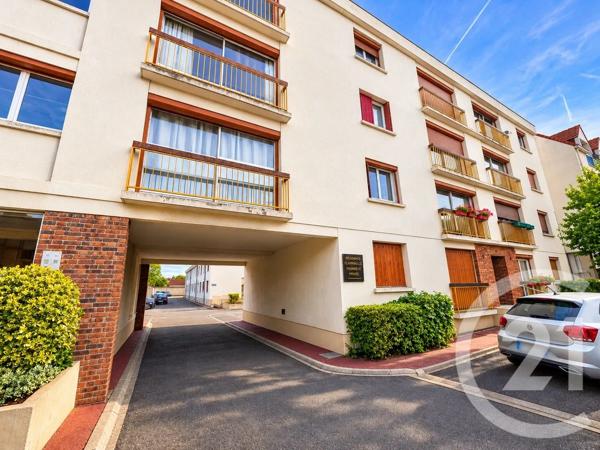 Appartement F3 à vendre  3 pièces - 65,79 m 2   MANTES LA JOLIE  - 78