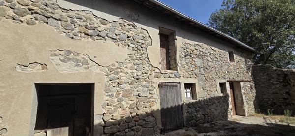 Bâtiment agricole avec terrain à Saint-Romain