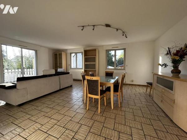 Spacieuse maison familiale avec sous-sol complet