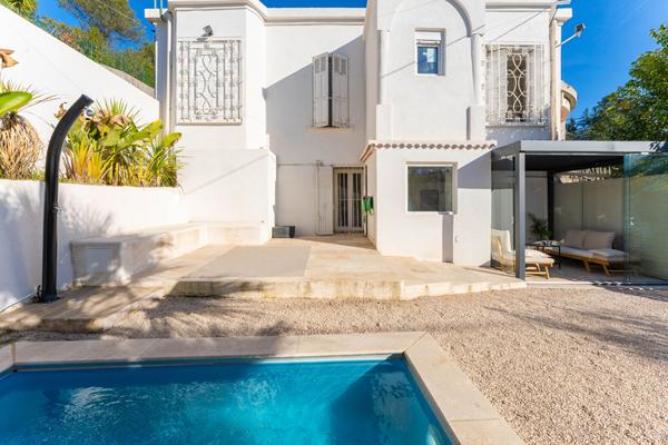 Bas de villa type 2 avec jardin et piscine