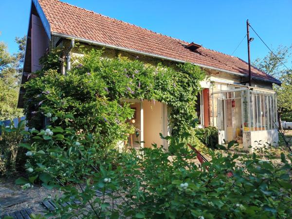 Maison à COUR-CHEVERNY, 41700 - 4 pièces 84m²
